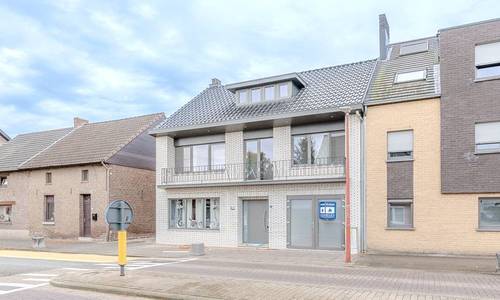 Afbeelding van Zeer ruime instapklare woning met achterliggende studio